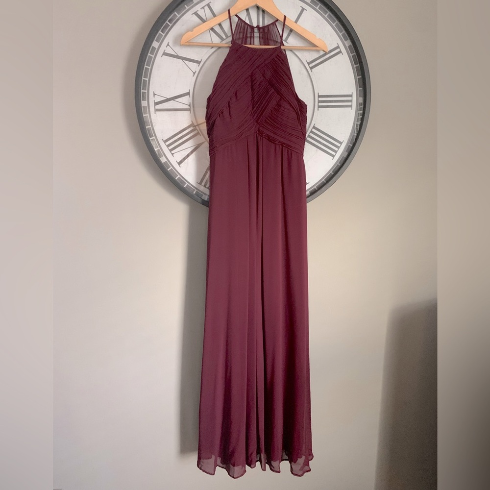 Formal Maroon Floor-Length Chiffon Dress